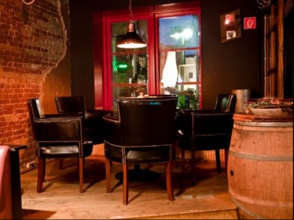 照片: Leprechaun Irish Pub